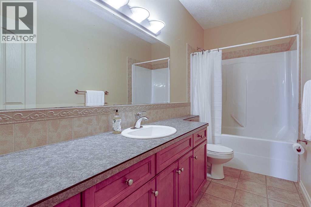 Listing photo – 47 Webster Drive, Red Deer