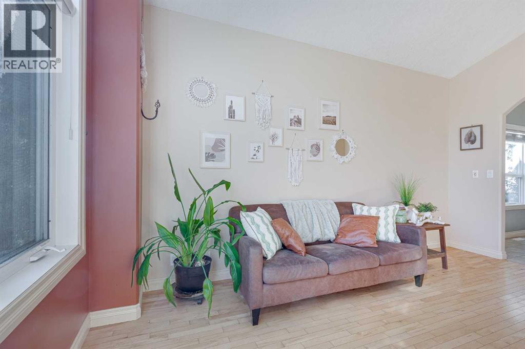 Listing photo – 47 Webster Drive, Red Deer