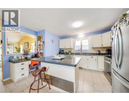Kitchen - 26 Cheyenne Court, Leamington, ON N8H5E3 Photo 12