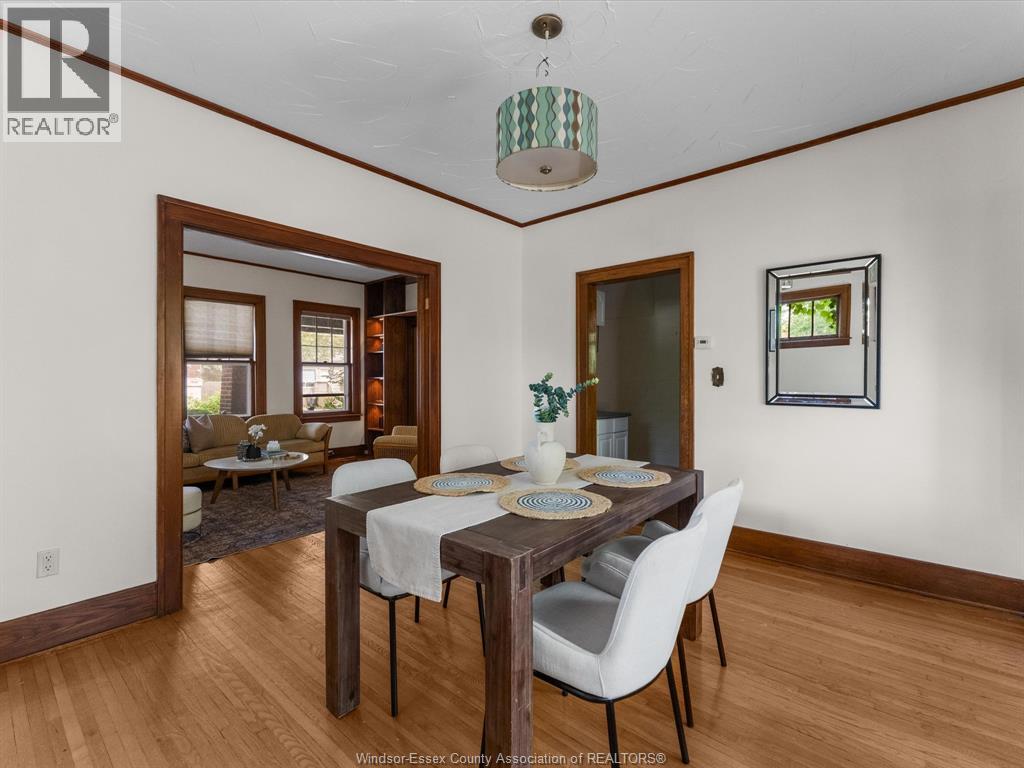 1105 Lincoln ROAD - 14