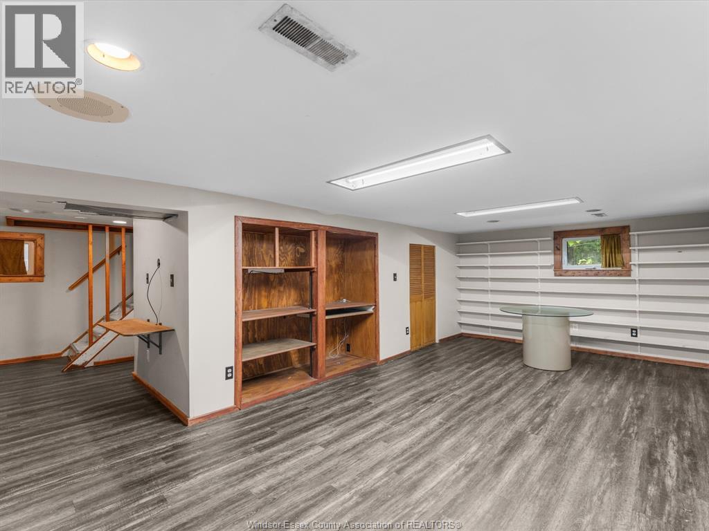 1105 Lincoln ROAD - 26