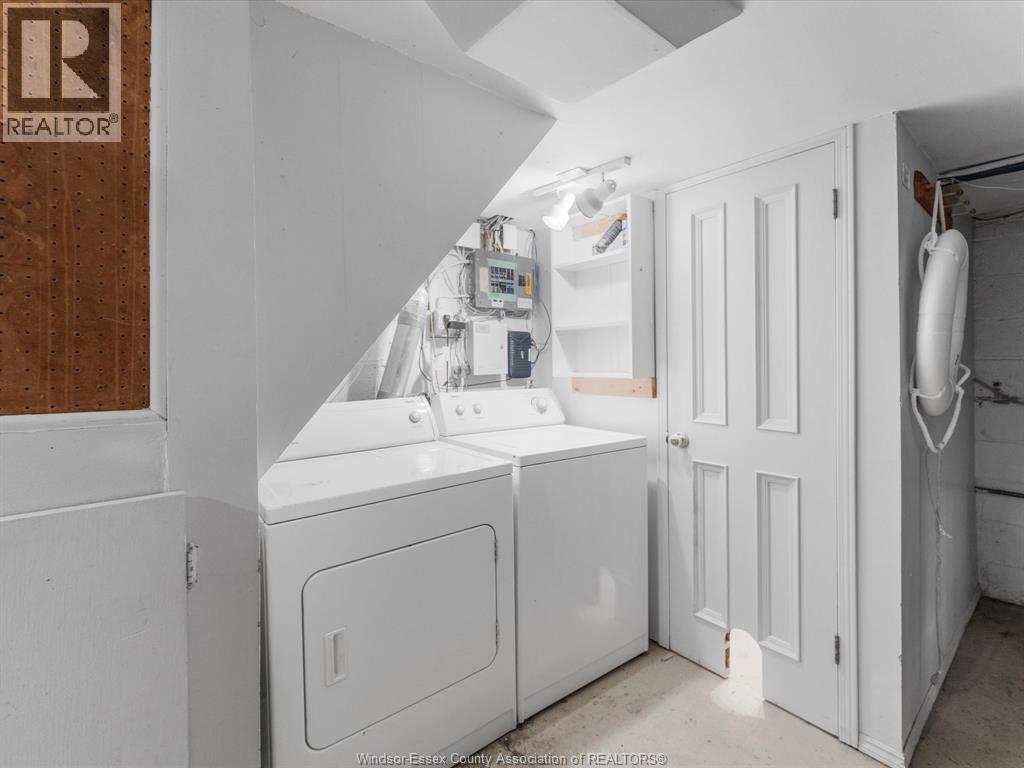 1105 Lincoln ROAD - 27