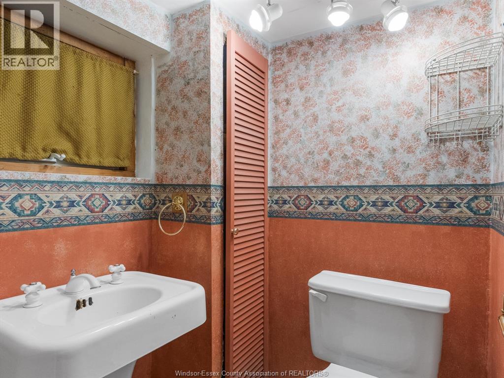 1105 Lincoln ROAD - 29