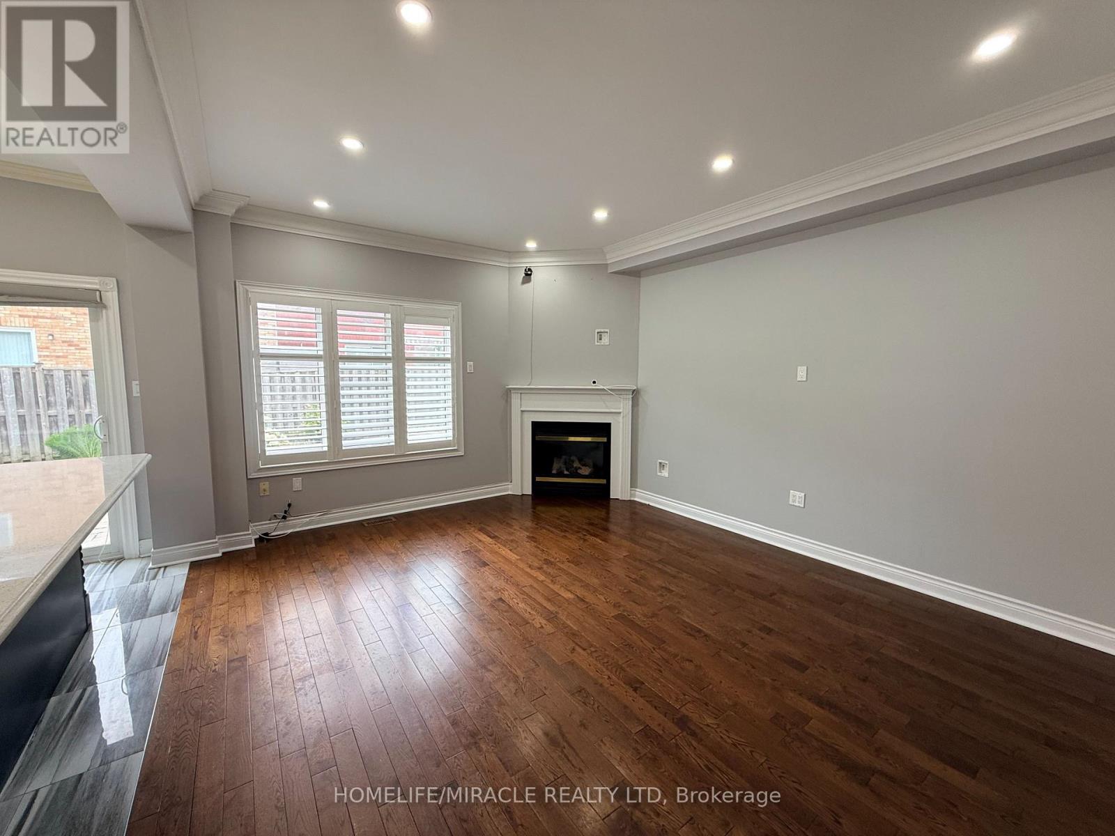 37 RACHETT ROAD - 11
