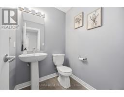 32 - 3905 Major Mackenzie Drive, Vaughan, ON L4H4J9 Photo 19