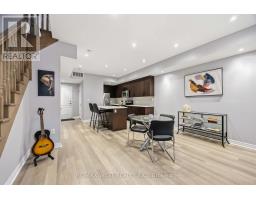 32 - 3905 Major Mackenzie Drive, Vaughan, ON L4H4J9 Photo 6