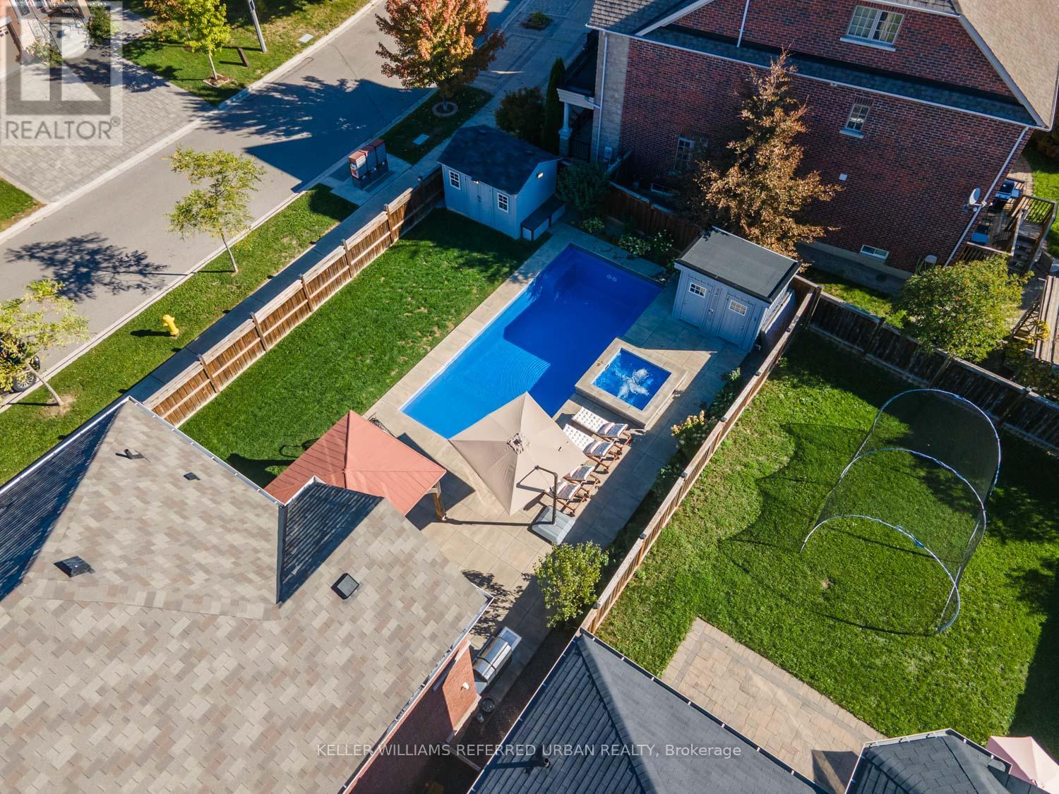 79 CHAIWOOD COURT - 6