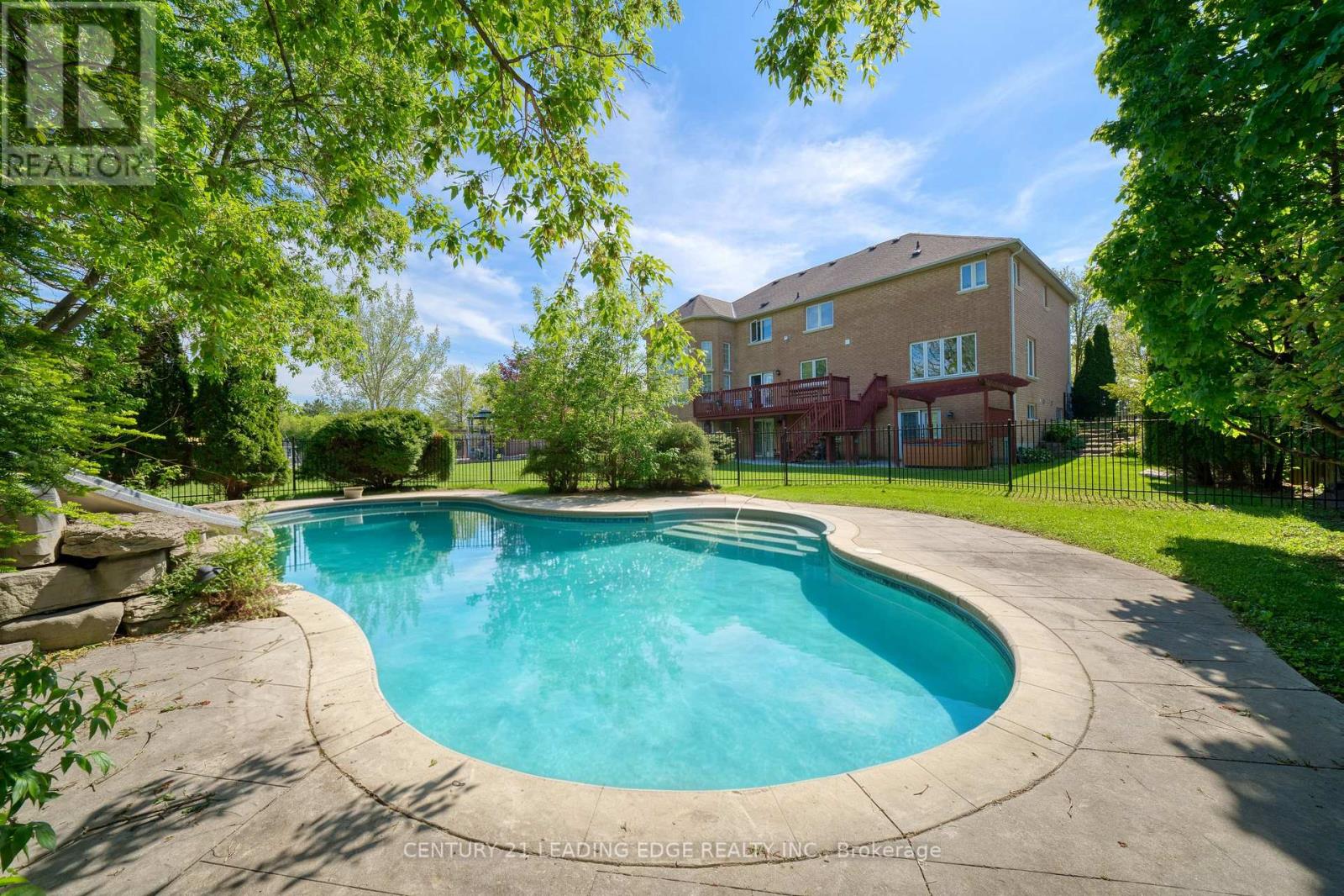 15 UPPER RIDGE COURT - Image 45
