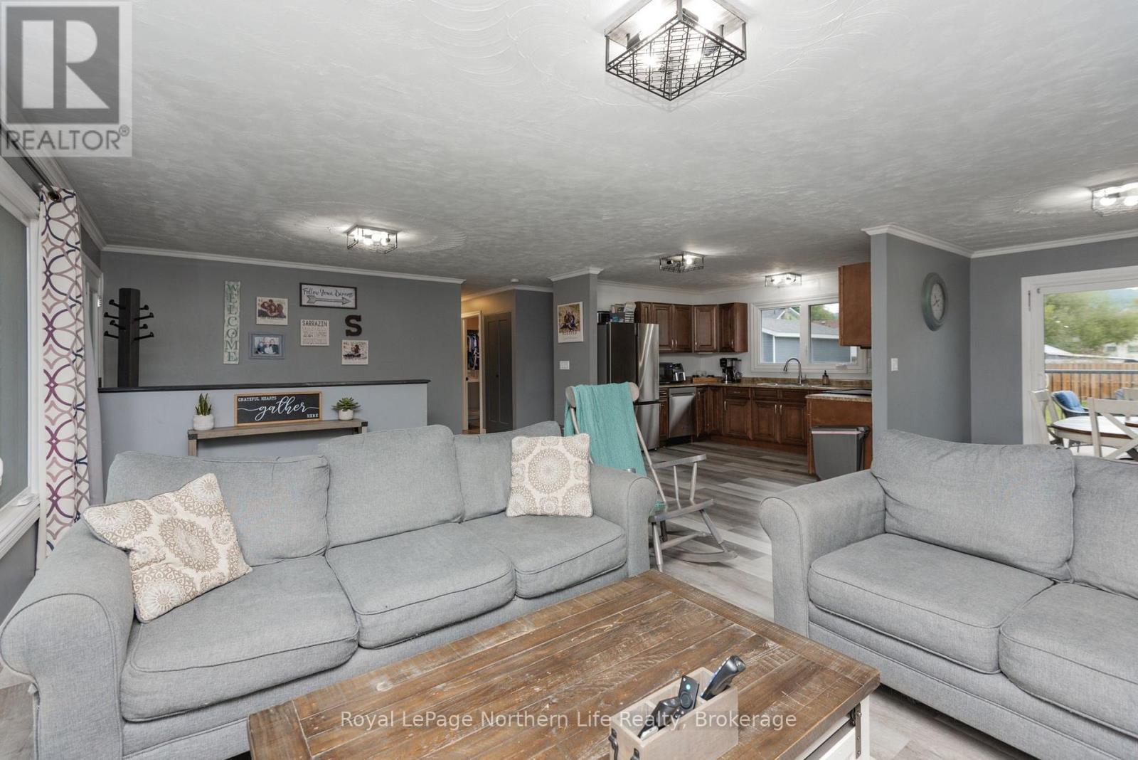 271 EIGHTH STREET - Image 10