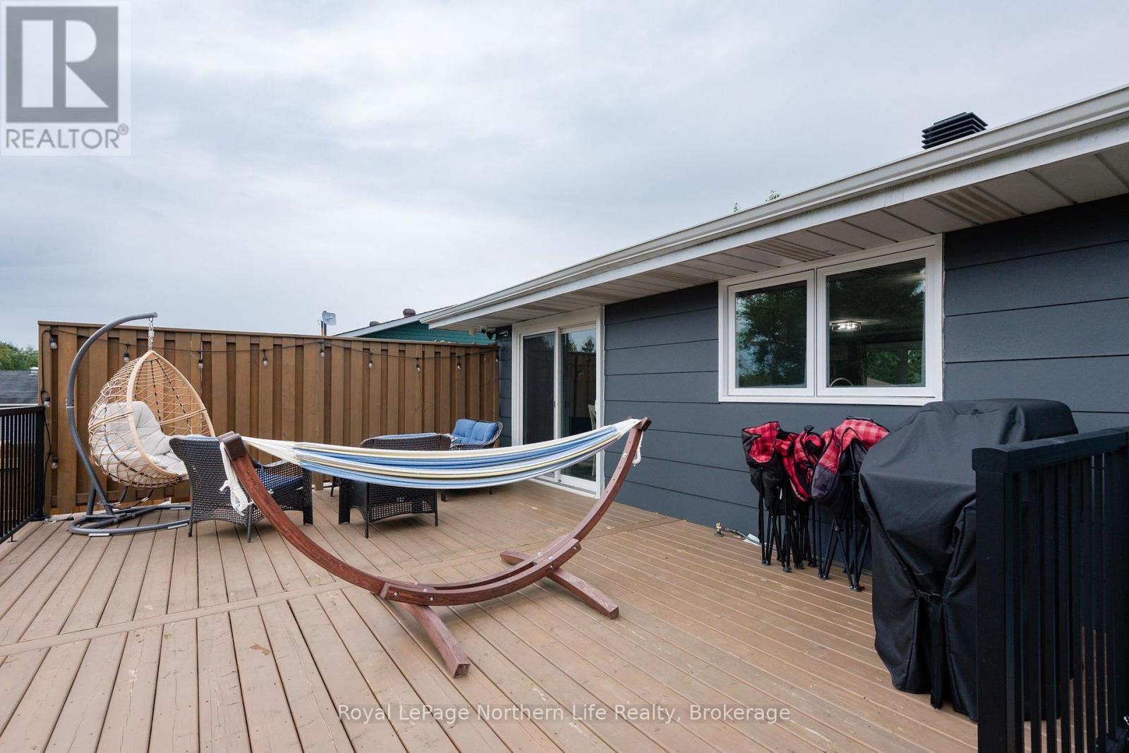 271 EIGHTH STREET - 14