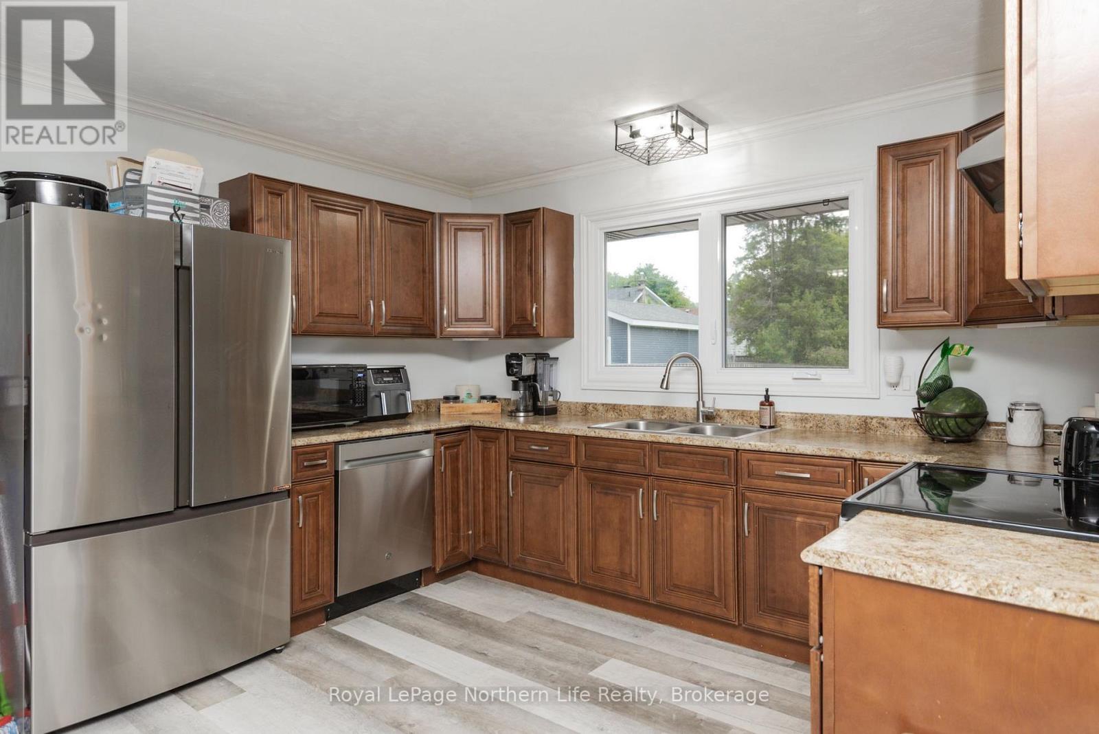 271 EIGHTH STREET - 18