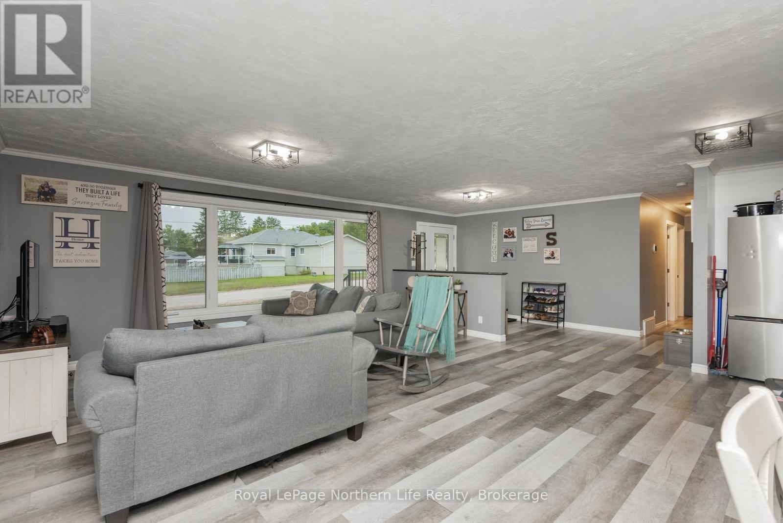 271 EIGHTH STREET - Image 19