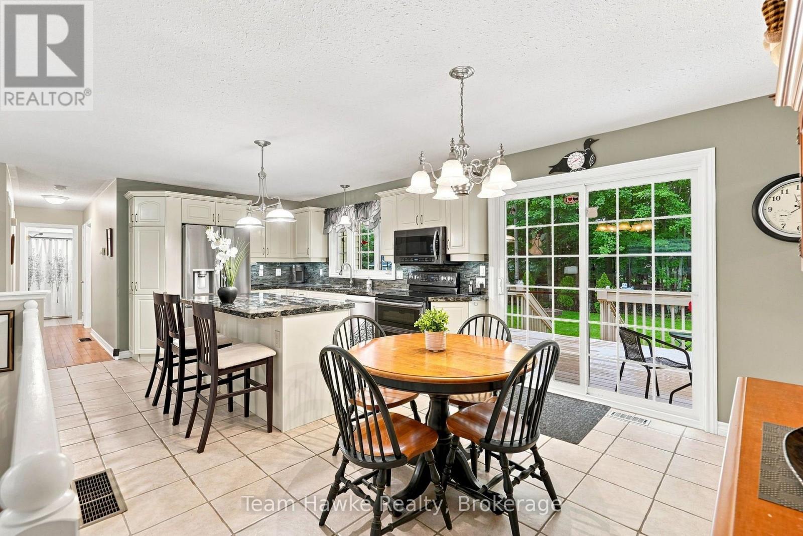 27 JOHNSTON STREET - Image 15