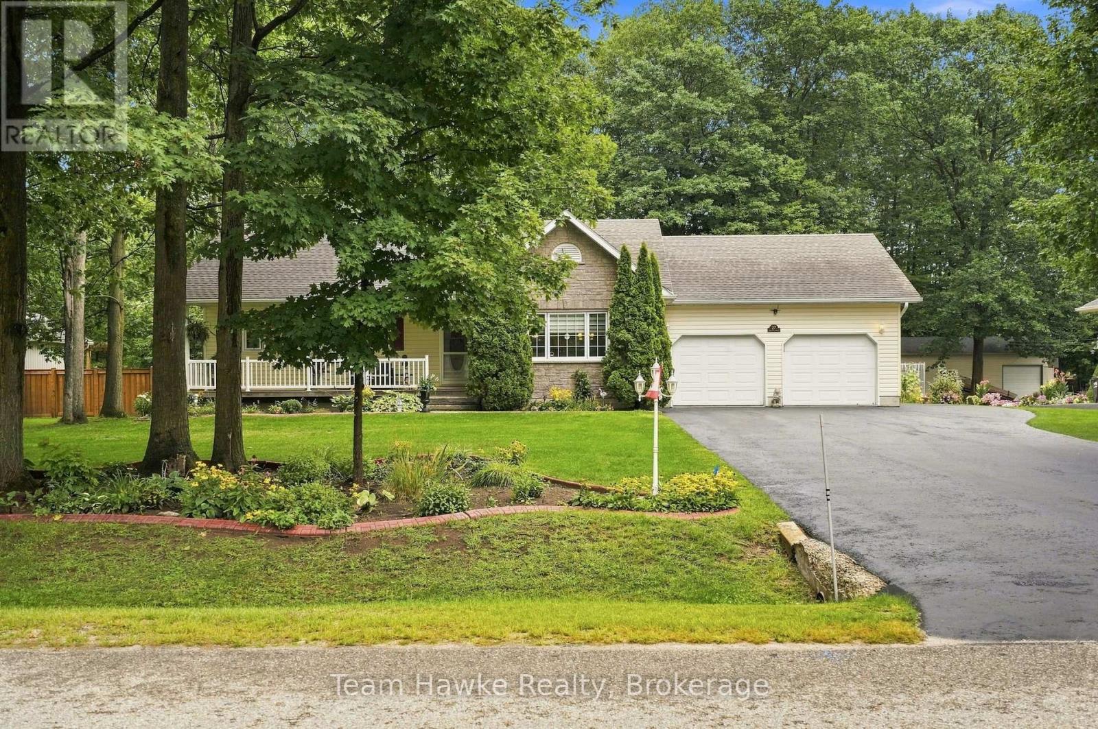 27 JOHNSTON STREET - 3