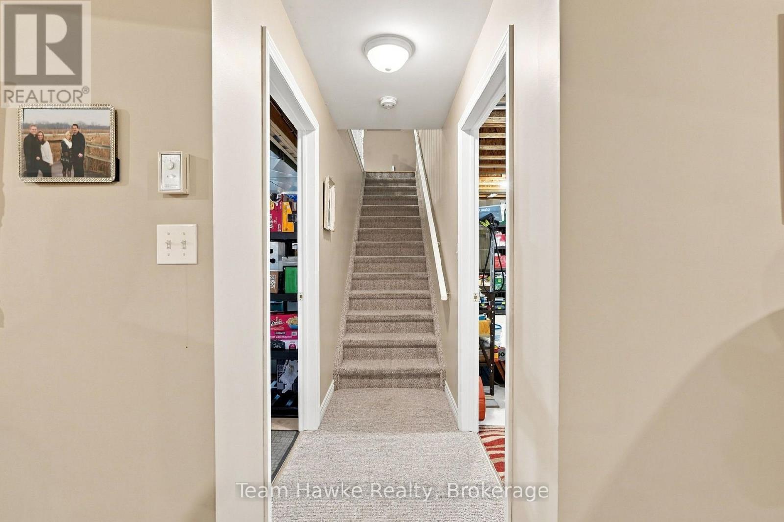 27 JOHNSTON STREET - 31