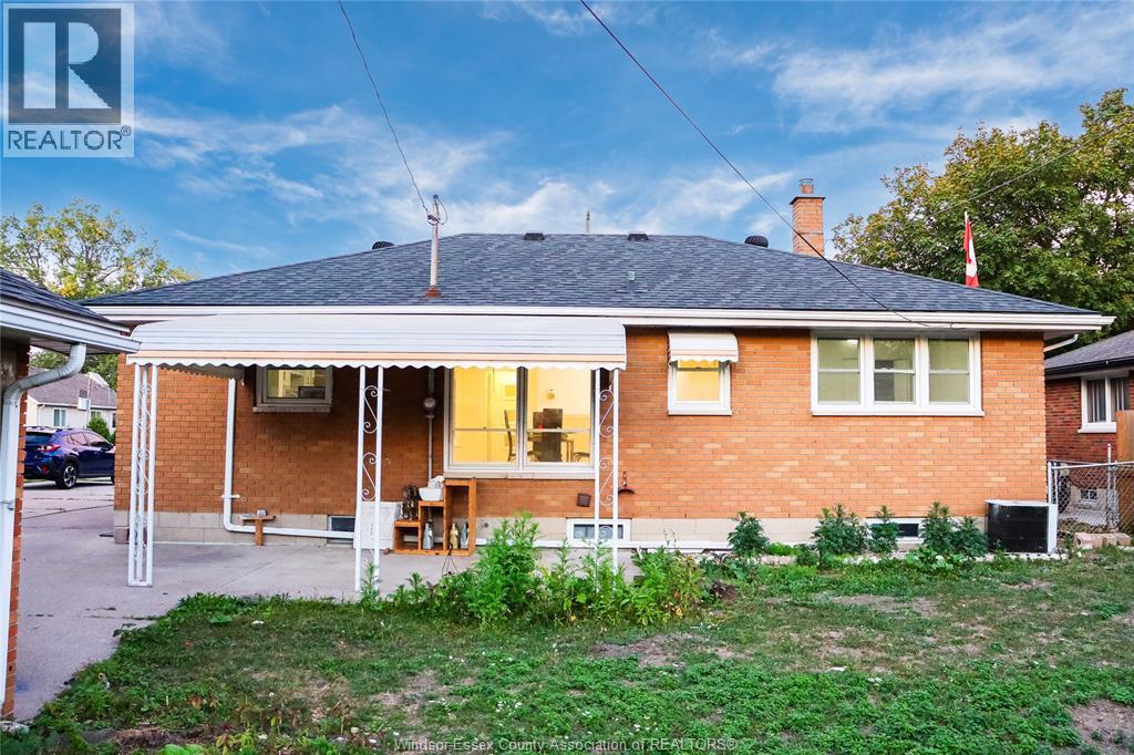 951 RIVERDALE - 23