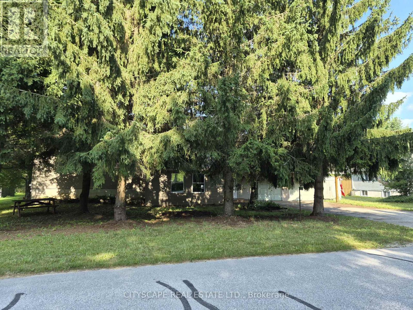 108 GORDON STREET S - Image 3