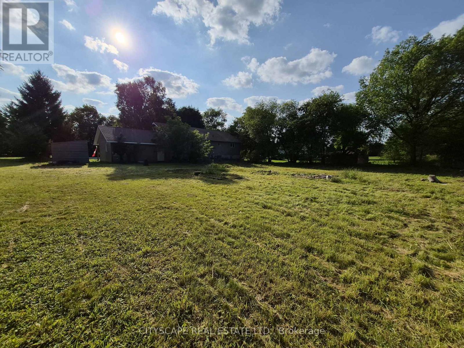 108 GORDON STREET S - Image 32