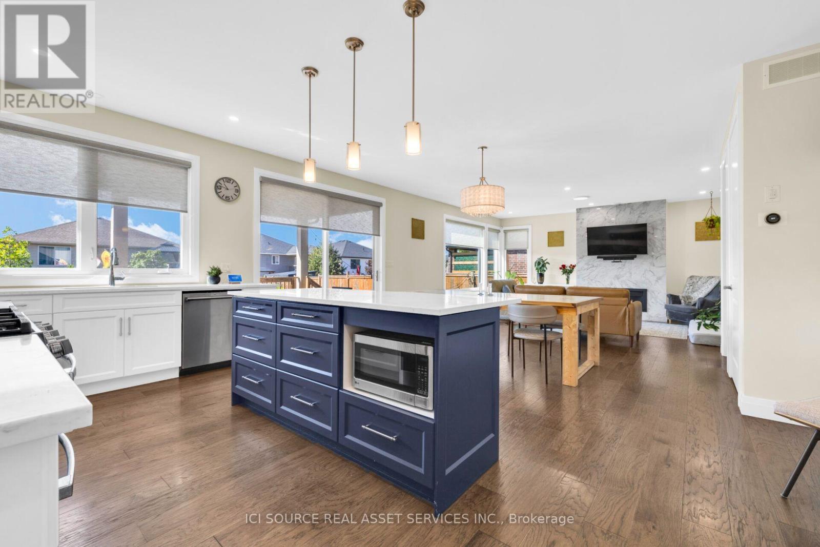 155 WHELAN DRIVE - Image 14
