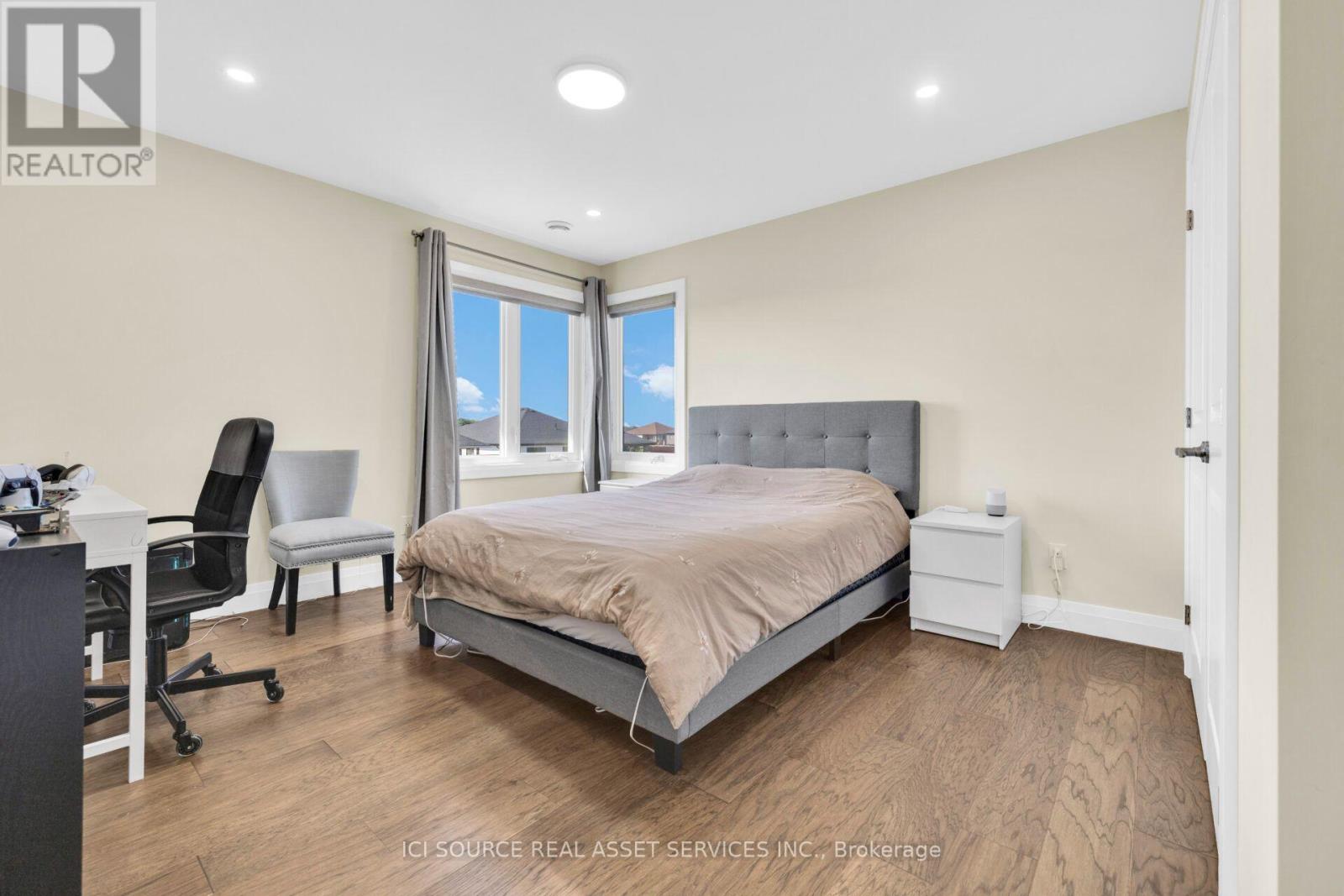 155 WHELAN DRIVE - Image 7