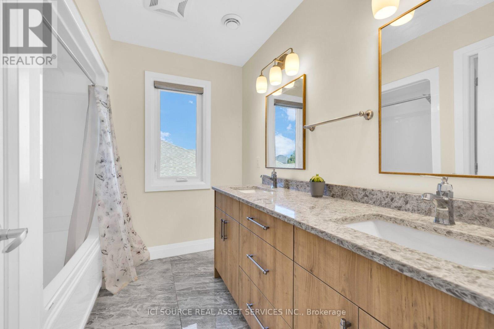 155 WHELAN DRIVE - Image 8