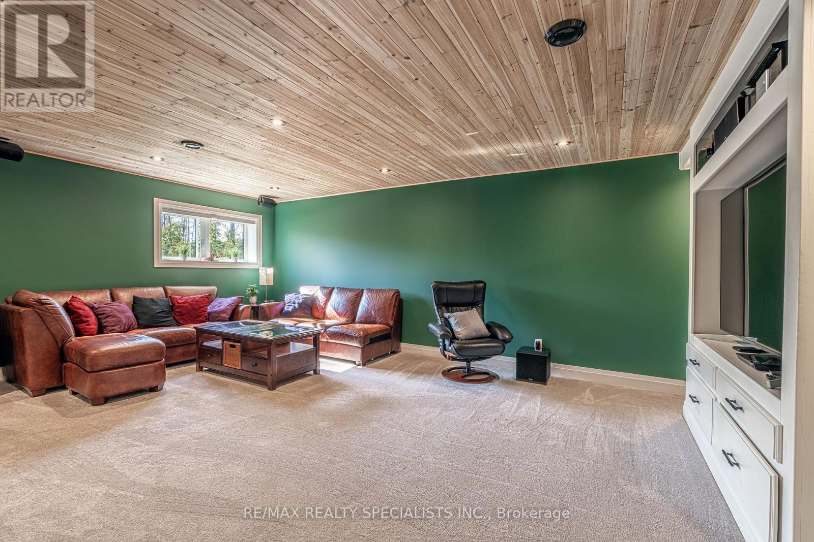 190 COURTLAND STREET - Image 23