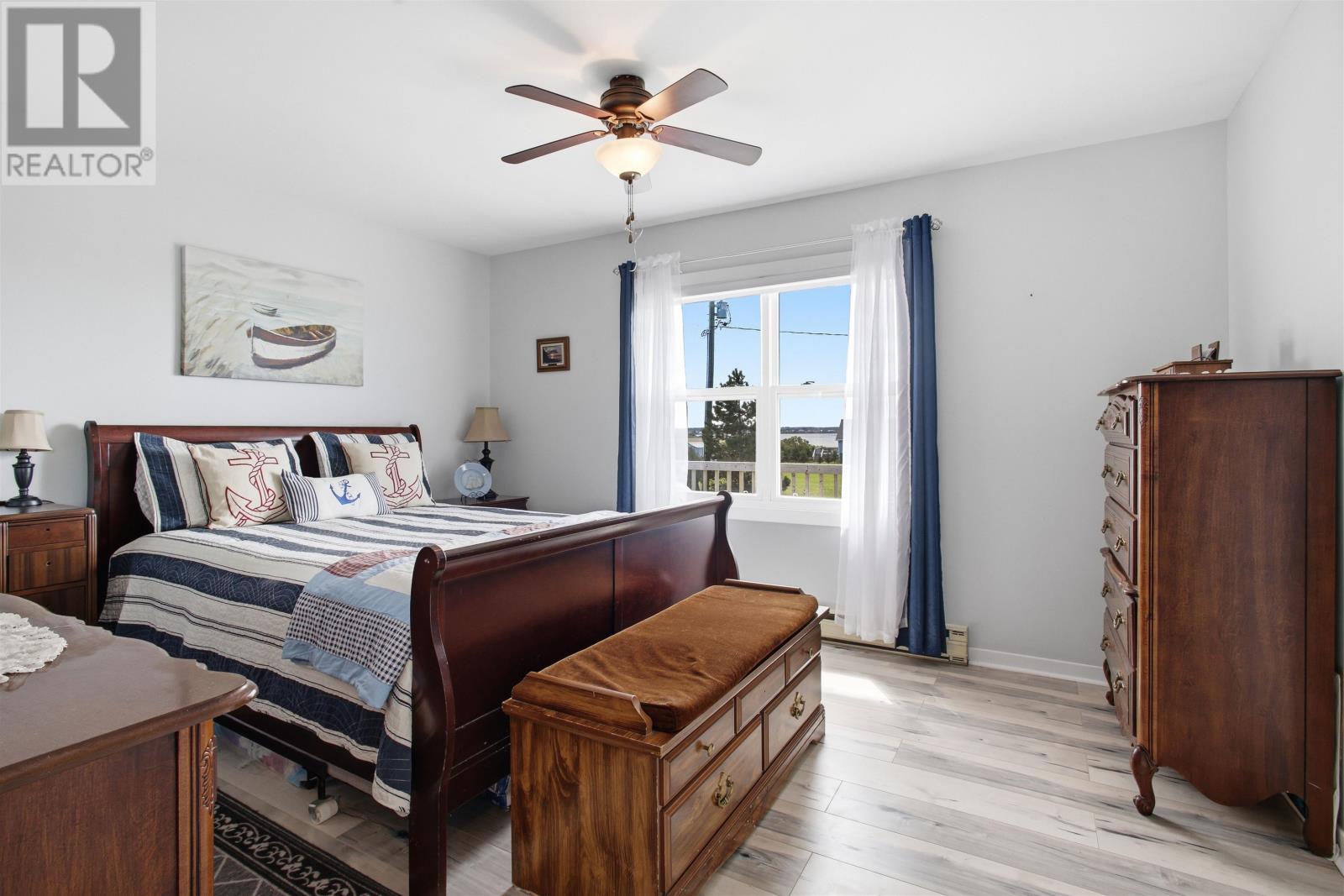 278 Basinview Crescent - 21