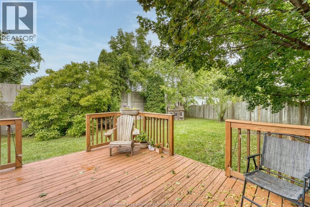 1610 Chornoby CRESCENT - 47