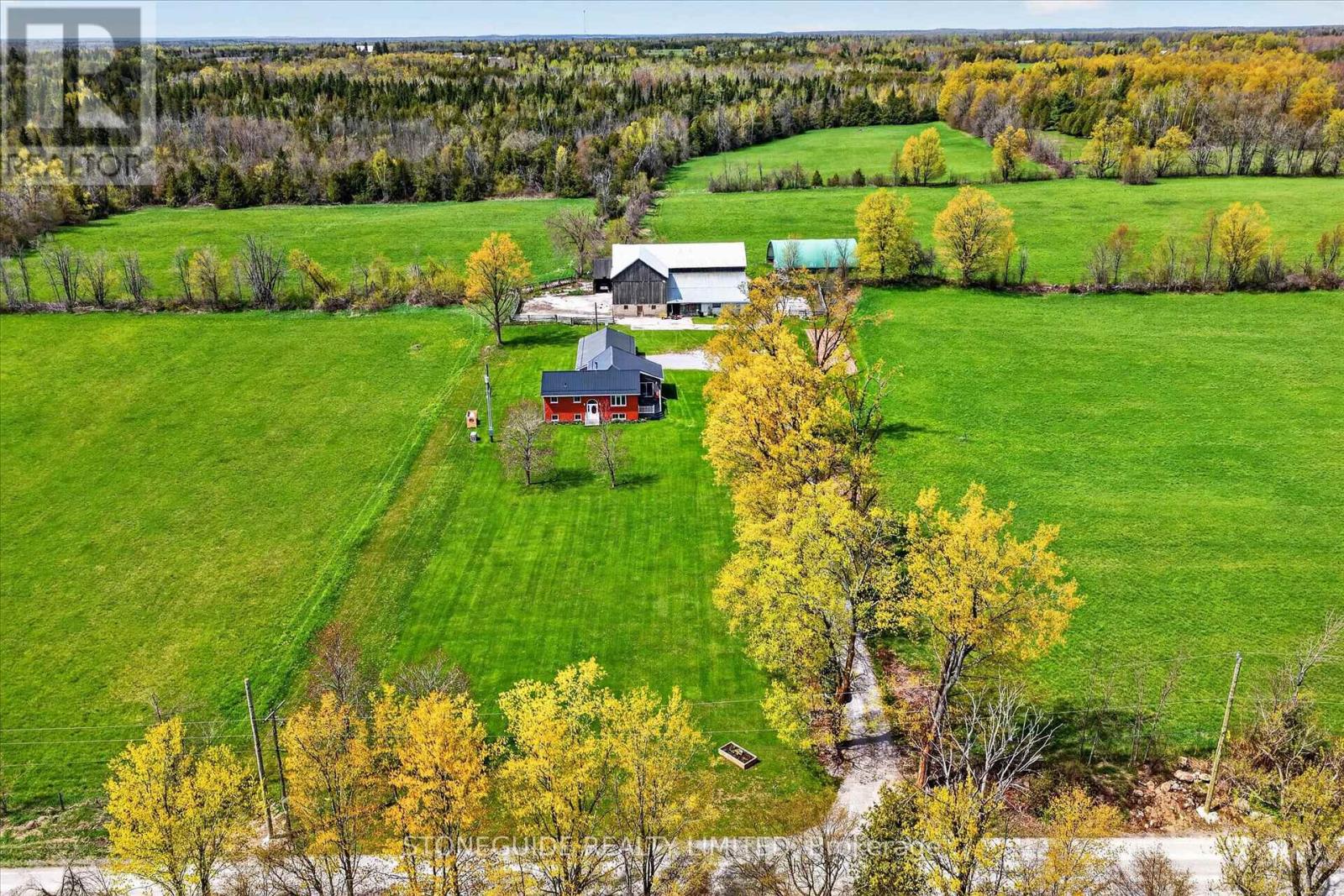 2136 Sixteenth Line, Selwyn, Ontario, K0L2H0, Selwyn, Ontario — photo 3 of 5