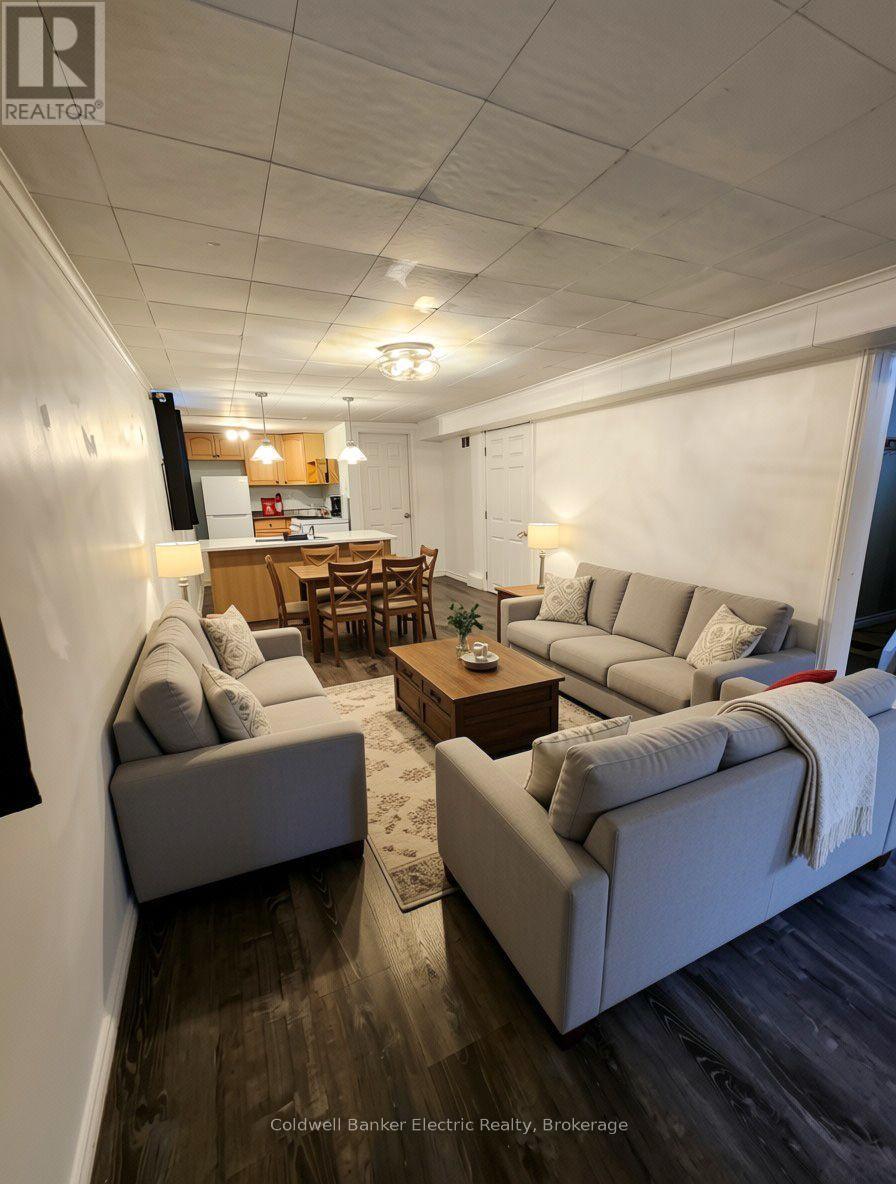 443 Armour Road, Peterborough (Ashburnham Ward 4), Ontario, K9H1Y7, Peterborough (Ashburnham Ward 4), Ontario — photo 4 of 5