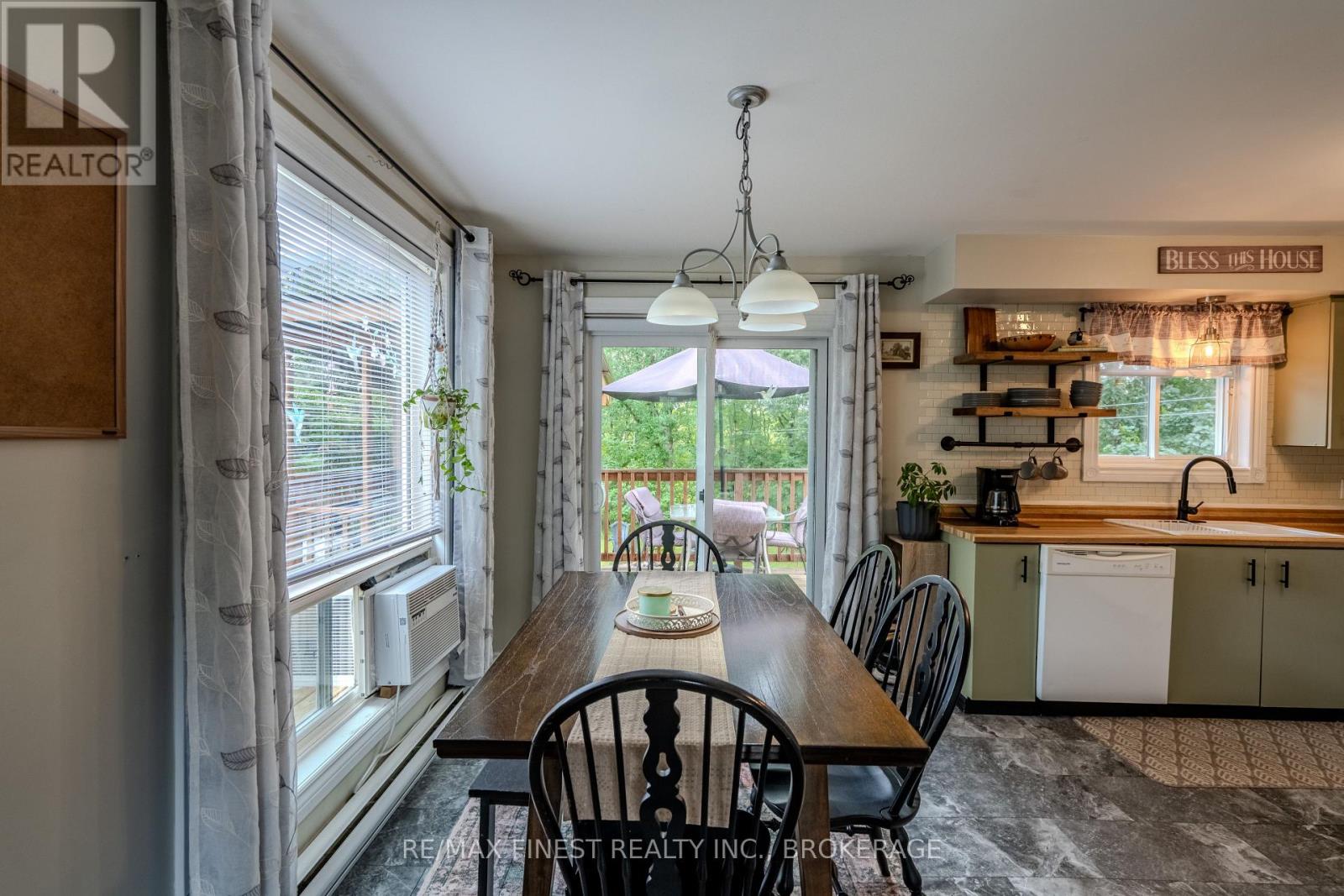 1041 TRYON ROAD - Image 14