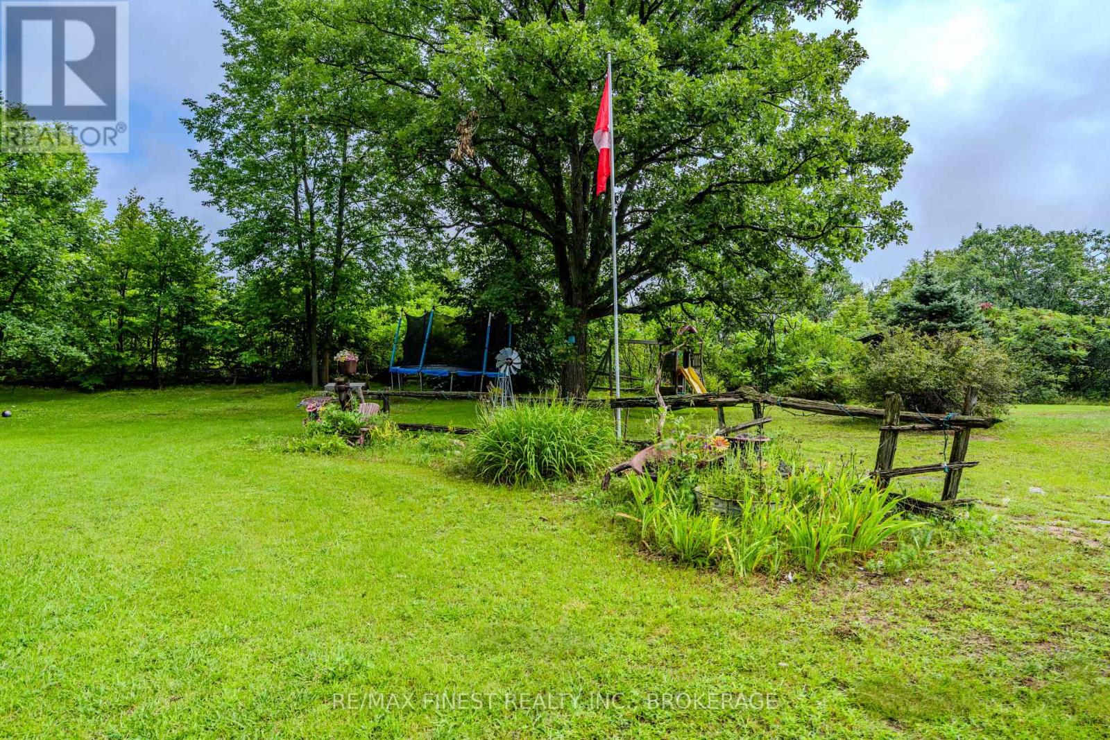 1041 TRYON ROAD - 3