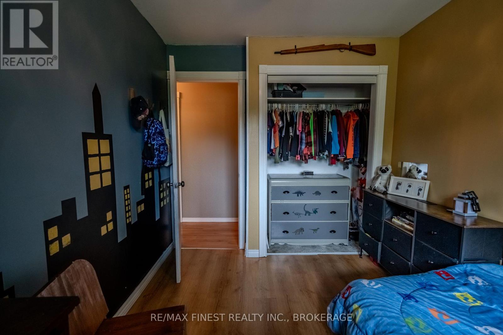 1041 TRYON ROAD - Image 31