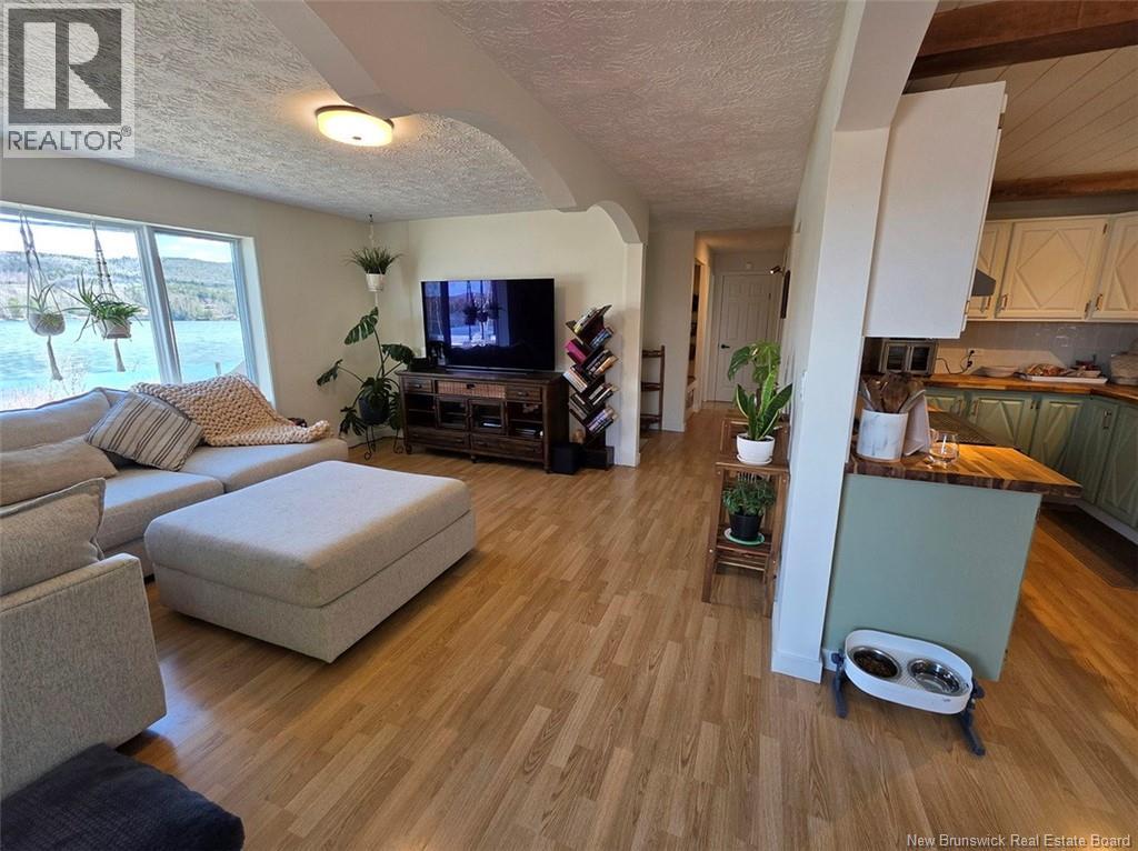 5722 Centrale Street - 15
