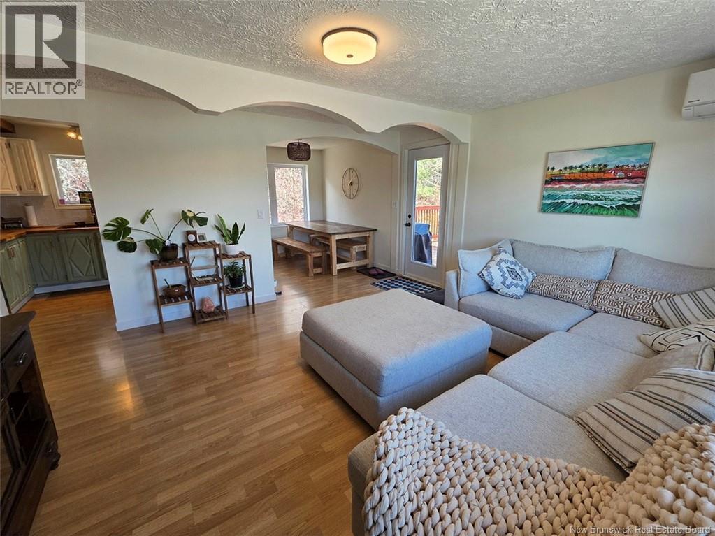5722 Centrale Street - 18