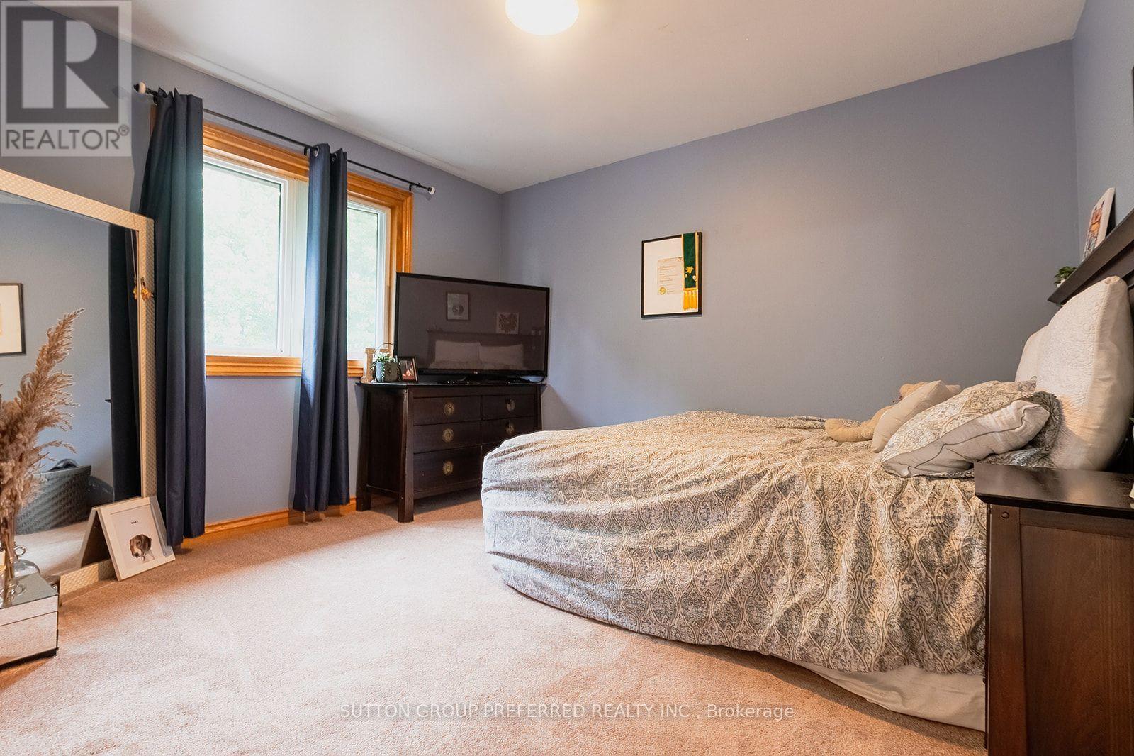 128 MILL ROAD - Image 41