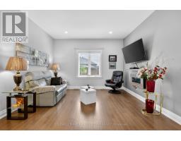 124 Lyon Street, Russell, ON K0A1W0 Photo 11