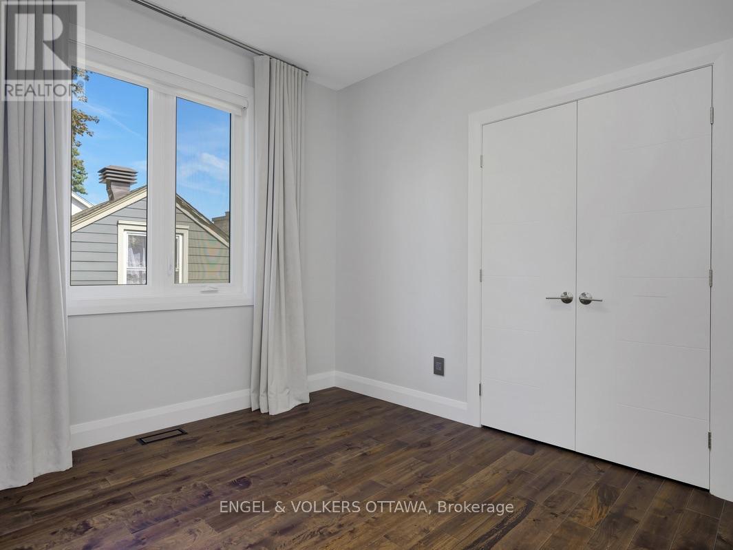 303 WESTHILL AVENUE - Image 36