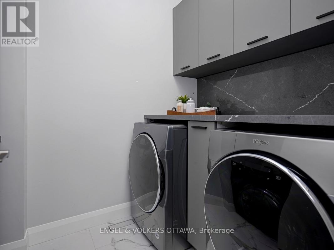 303 WESTHILL AVENUE - Image 37