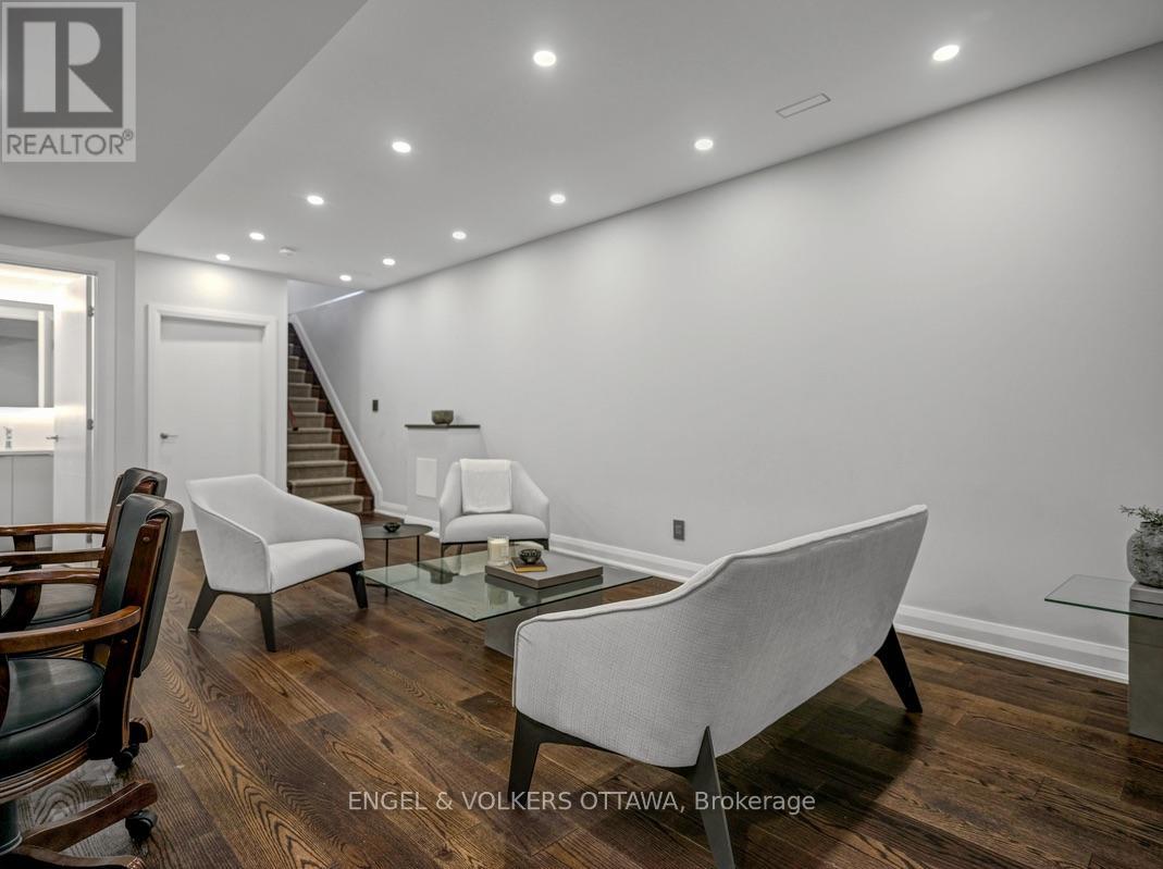 303 WESTHILL AVENUE - Image 40