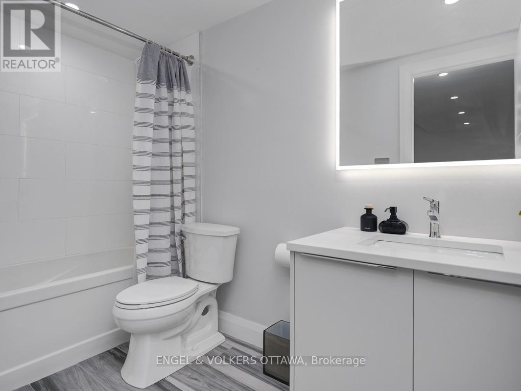 303 WESTHILL AVENUE - Image 44