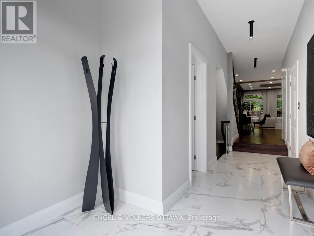 303 WESTHILL AVENUE - Image 6