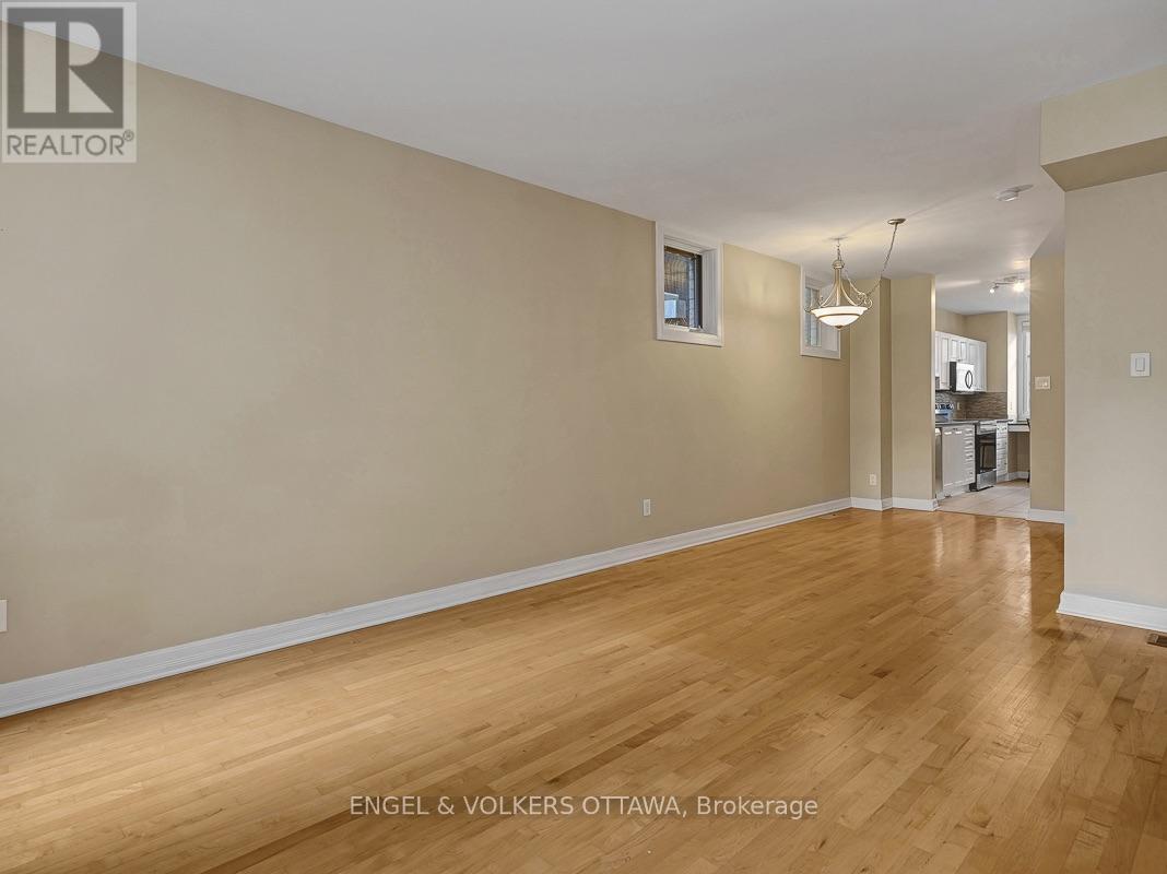 #A 103 THIRD AVENUE - Image 12