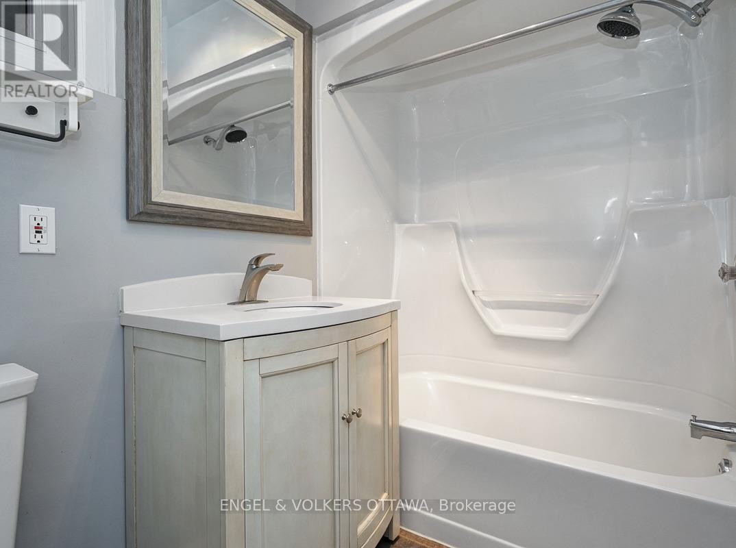 #A 103 THIRD AVENUE - Image 29