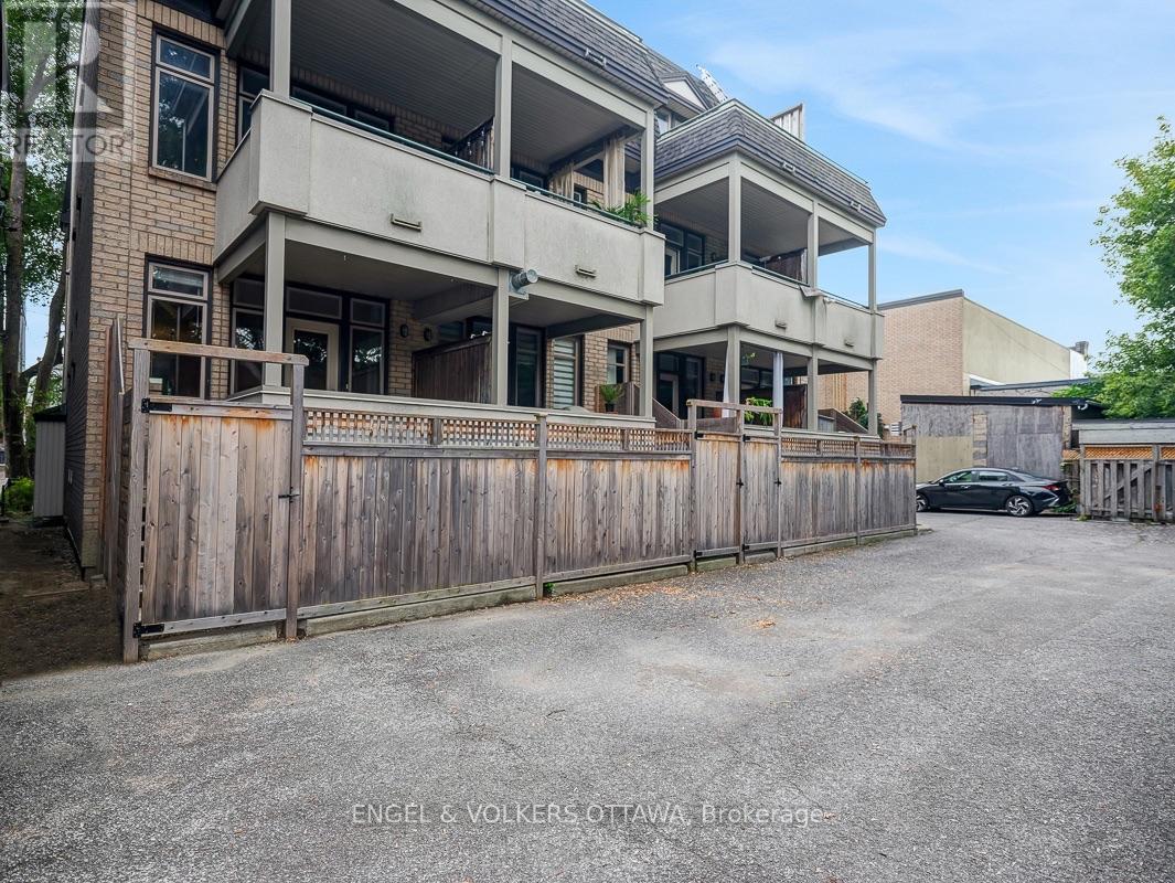 #A 103 THIRD AVENUE - Image 35
