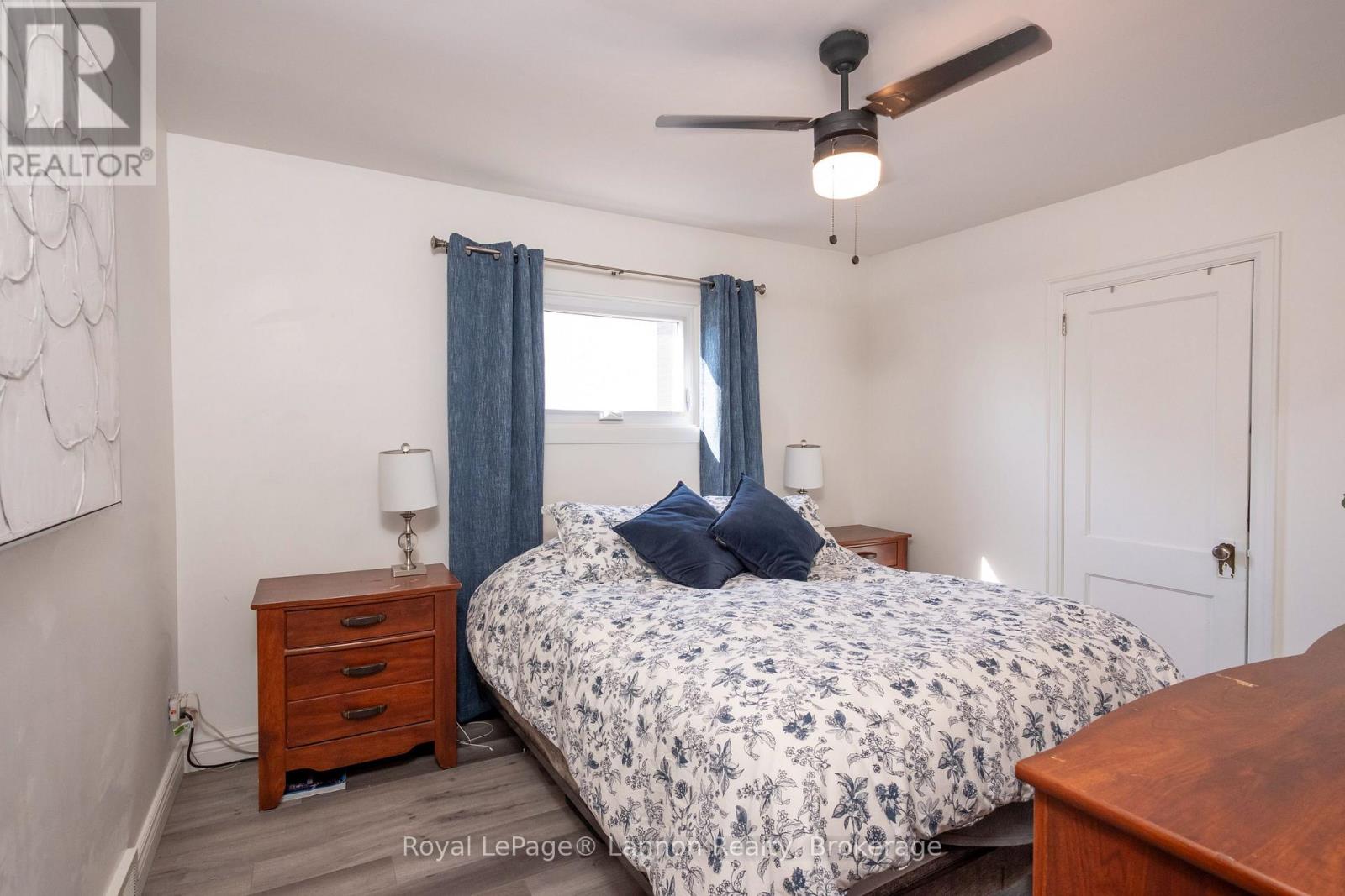 1340 STANLEY AVENUE - 14