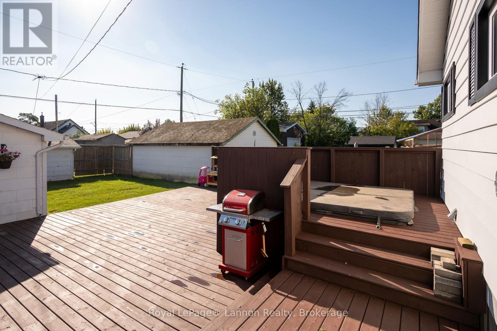 1340 STANLEY AVENUE - Image 34