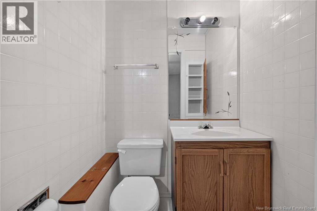 547 Bradford West Road - 39