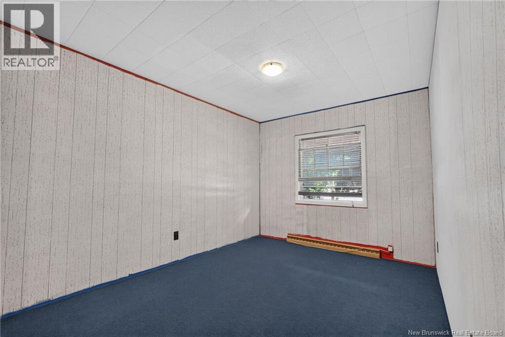 547 Bradford West Road - Image 41