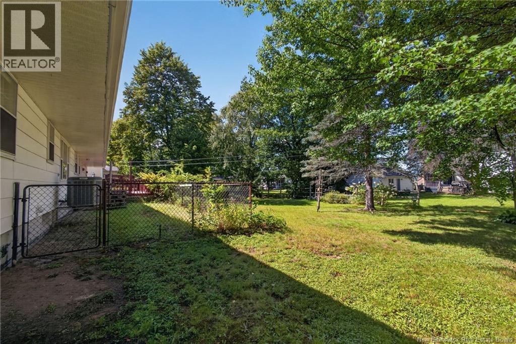 547 Bradford West Road - Image 49